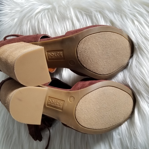 Dolce by mojomoxy ankle booties brown with tassels detail size 8.5 - Picture 4 of 10